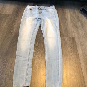 Light wash Skinny